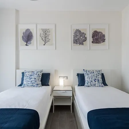 Homeforguest Flat With Large Terrace In Modern Residential Complex With Swimming Pool * Caleta De Fuste