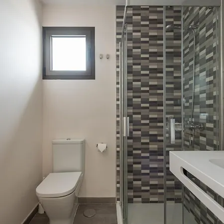 Homeforguest Flat With Large Terrace In Modern Residential Complex With Swimming Pool Διαμέρισμα