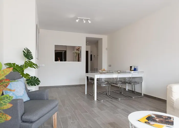 Homeforguest Flat With Large Terrace In Modern Residential Complex With Swimming Pool Apartment Caleta De Fuste