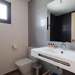 Homeforguest Flat With Large Terrace In Modern Residential Complex With Swimming Pool Lejlighed Caleta De Fuste